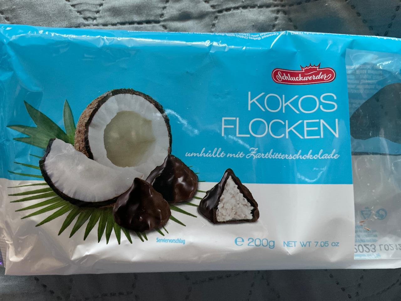 Фото - Конфеты с кокосовой начинкой в ​​черном шоколаде Schluckwerder