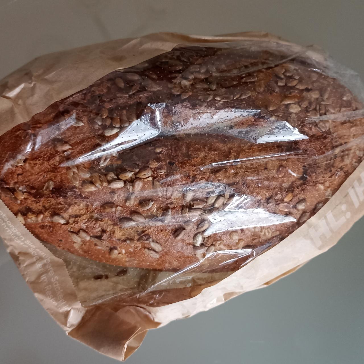 Фото - хлеб с подсолнечными семечками Clever