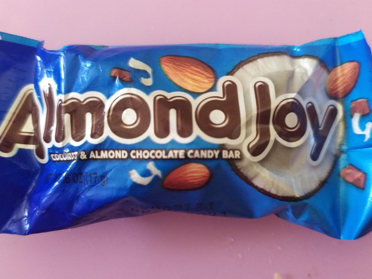 Фото - шоколадный батончик almond joy