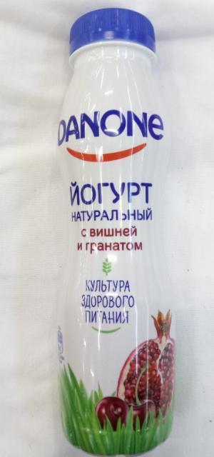 Фото - Питьевой йогурт Danone натуральный с вишней и гранатом