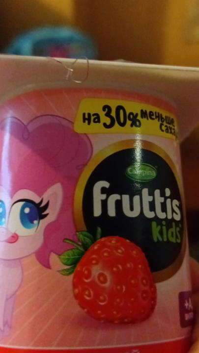 Фото - йогурт 2% Kids с клубникой Fruttis