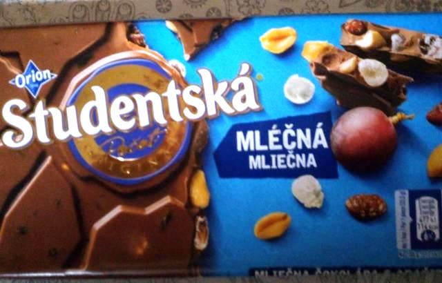Фото - шоколад молочный с арахисом желейными кусочками и изюмом Studentska Orion