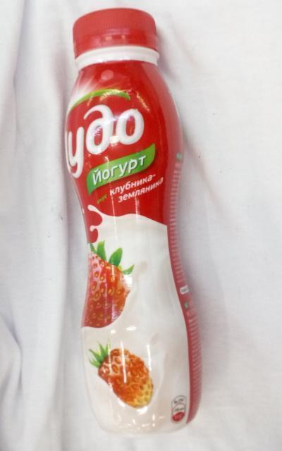 Фото - Йогурт 2.5% полуниця-суниця Чудо