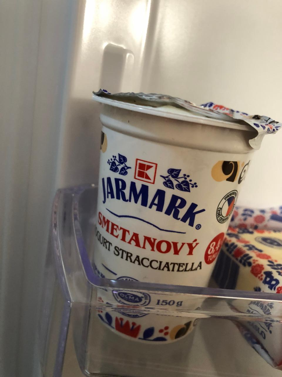 Фото - сливочный йогурт страчателла 8,4% K-Jarmark