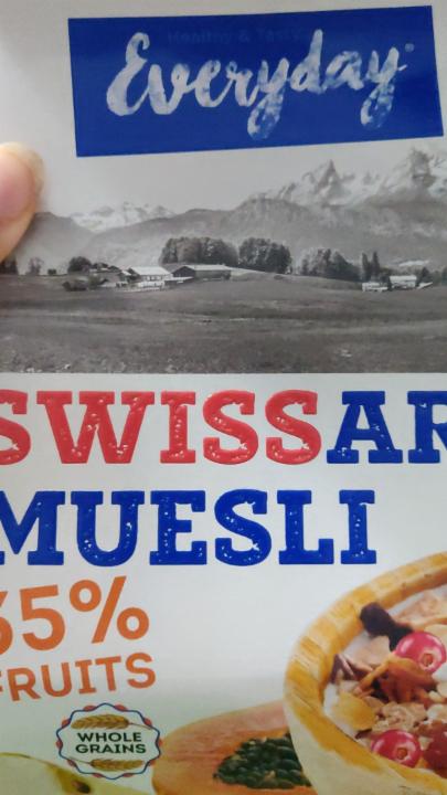 Фото - Швейцарские мюсли Swiss art с 35% фруктов Everyday